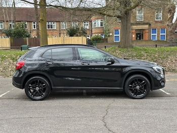 Used Mercedes-Benz GLA 2019 for sale - 77925009: Photo