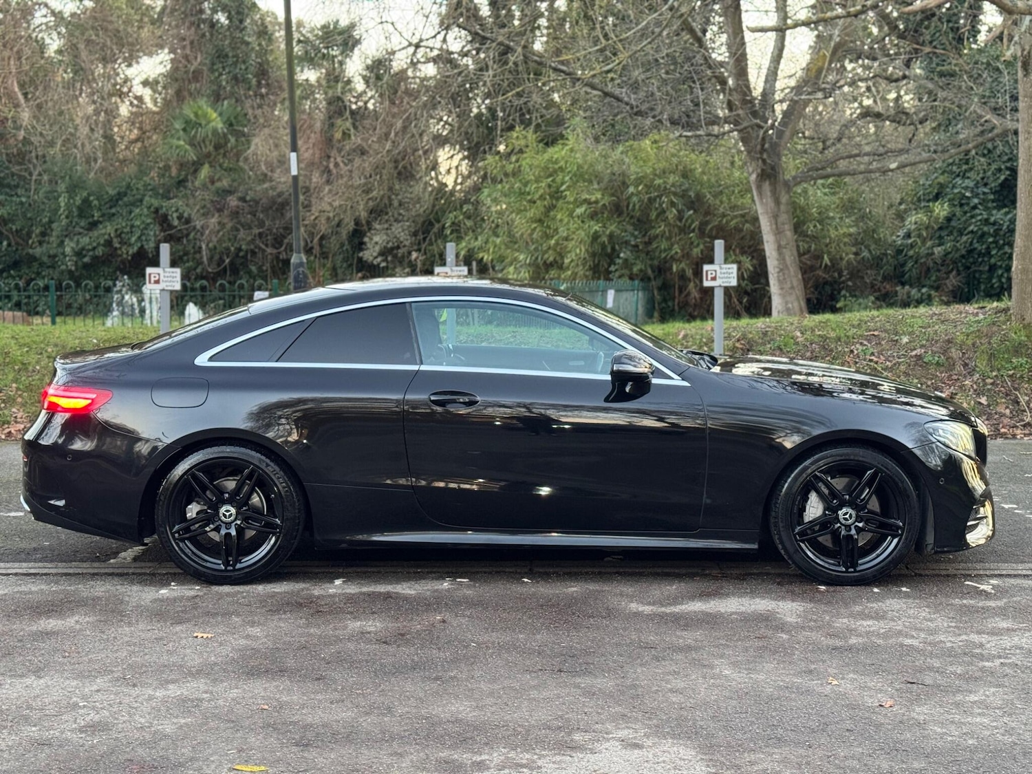 Used Mercedes-Benz E Class for sale - 77330947: Photo 3