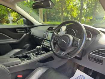 Used Jaguar F-Pace 2016 for sale - 74712473: Photo