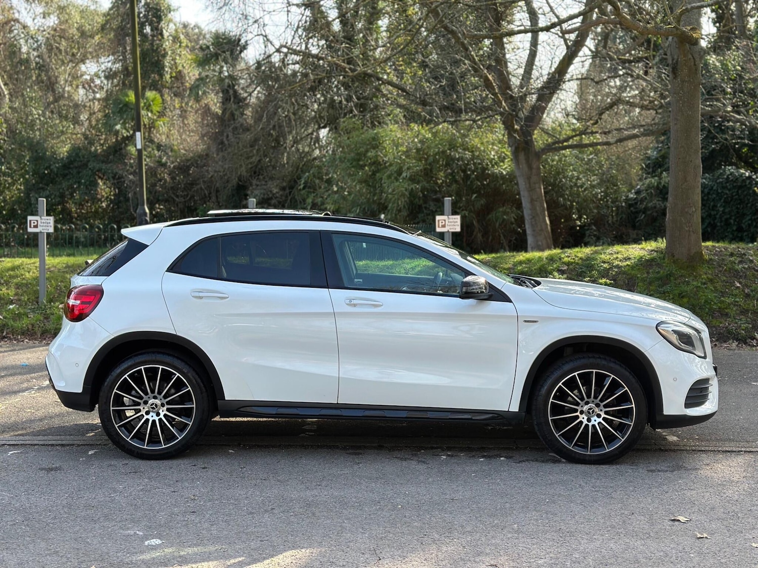 Used Mercedes-Benz GLA for sale - 77807625: Photo 4