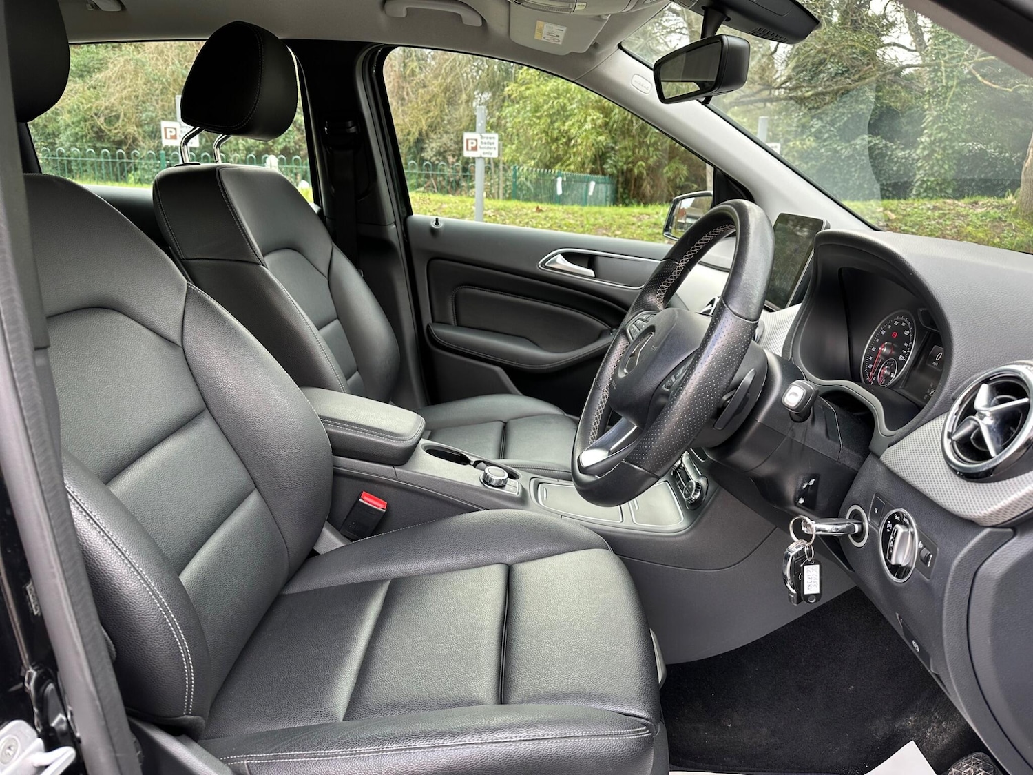 Used Mercedes-Benz B Class 2017 for sale - 77511290: Photo 13