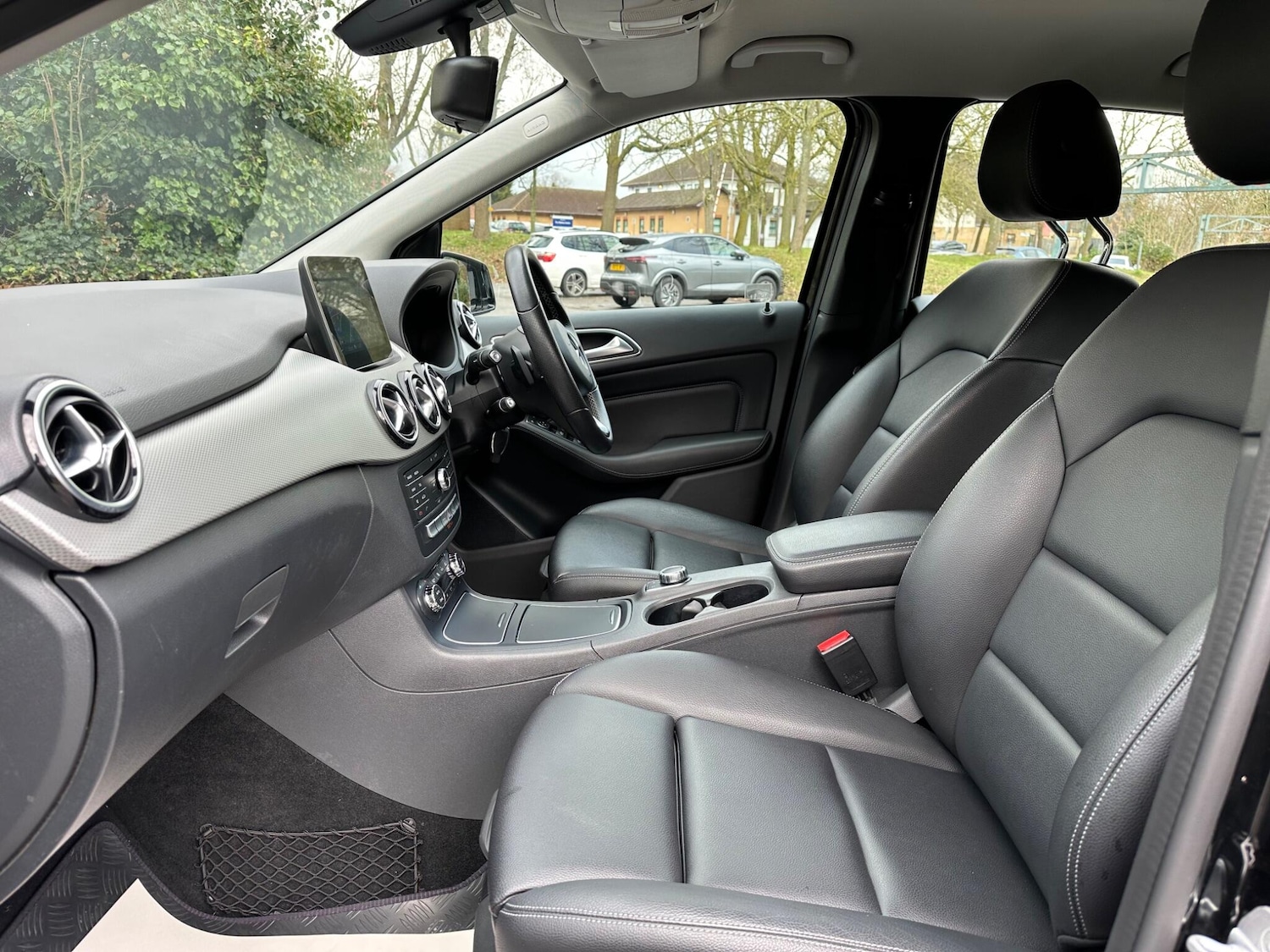 Used Mercedes-Benz B Class 2017 for sale - 77511290: Photo 16