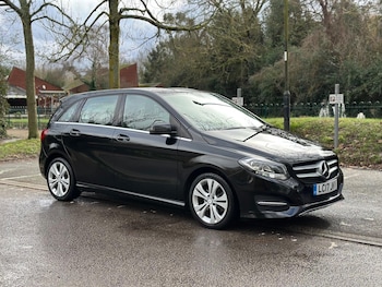 Used Mercedes-Benz B Class 2017 for sale - 77511290: Photo