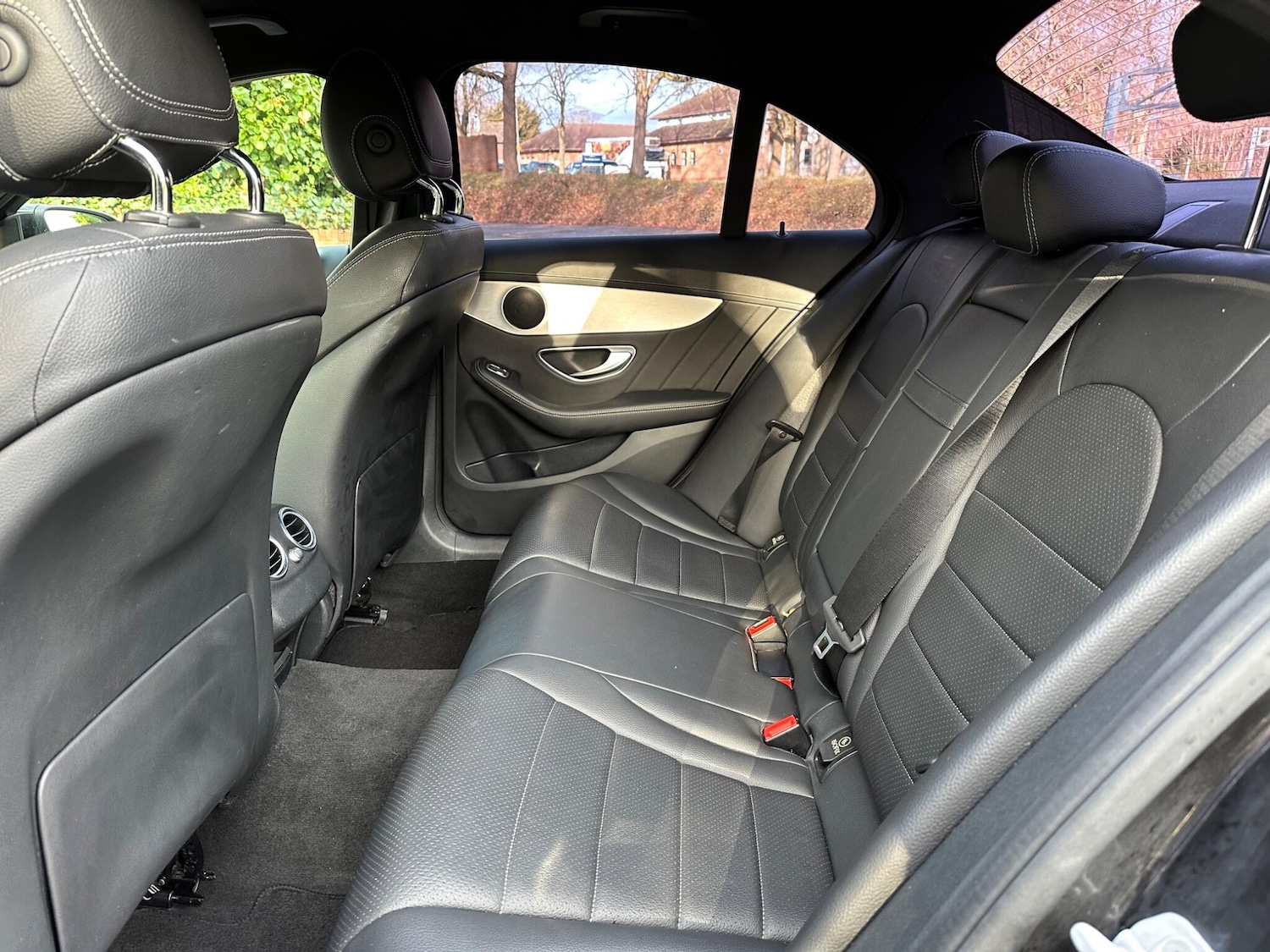 Used Mercedes-Benz C Class 2015 for sale - 76832380: Photo 17