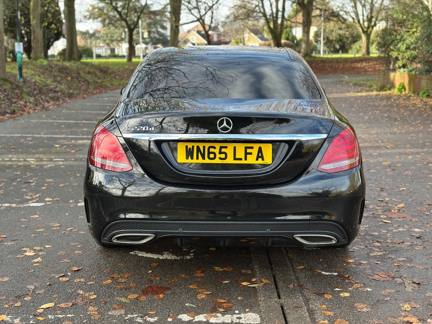 Used Mercedes-Benz C Class 2015 for sale - 76832380: Photo 4