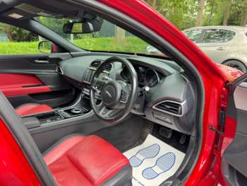 Used Jaguar XE 2016 for sale - 74810400: Photo