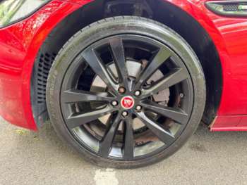 Used Jaguar XE 2016 for sale - 74810400: Photo