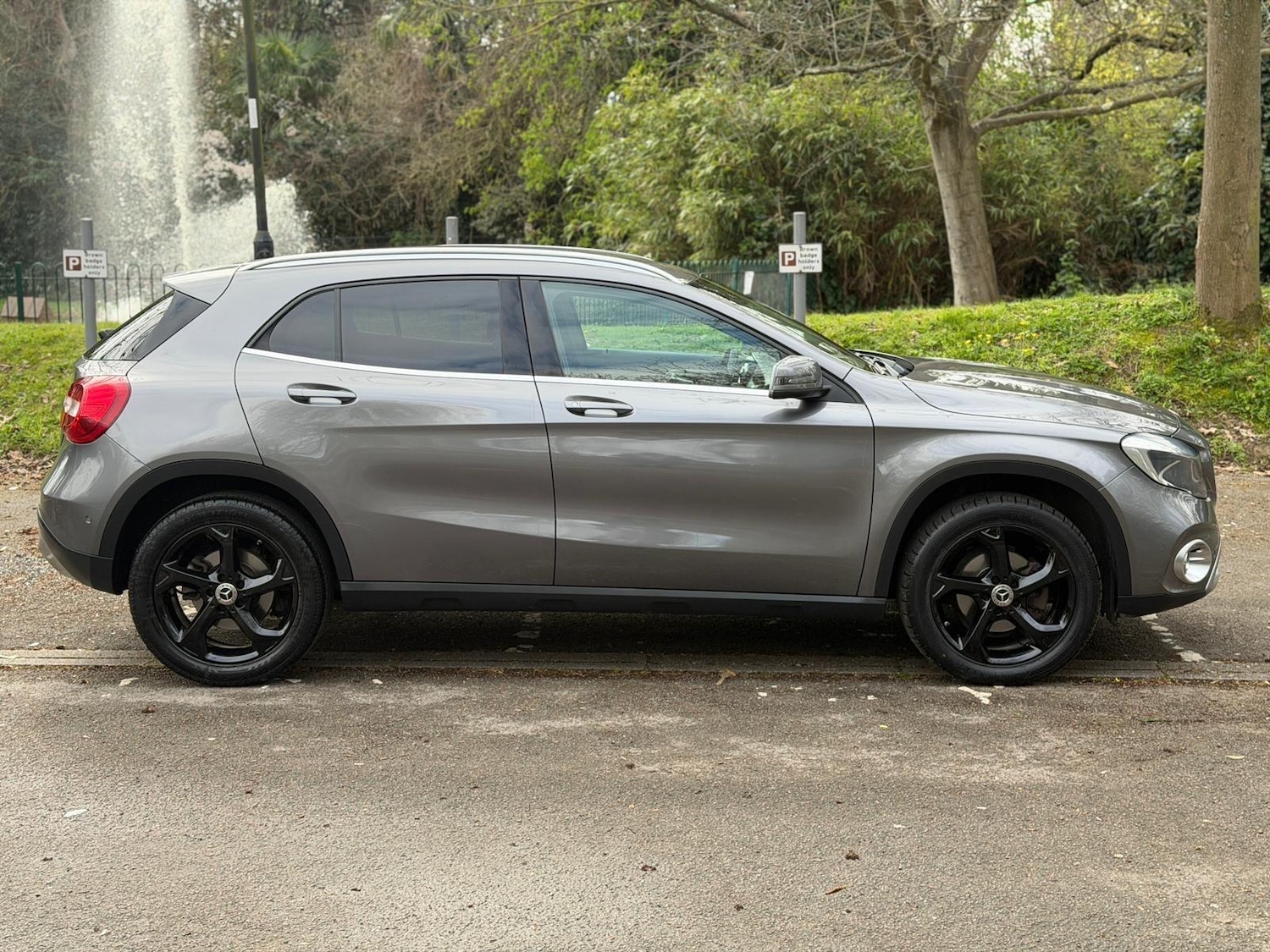 Used Mercedes-Benz GLA 2018 for sale - 78100813: Photo 3