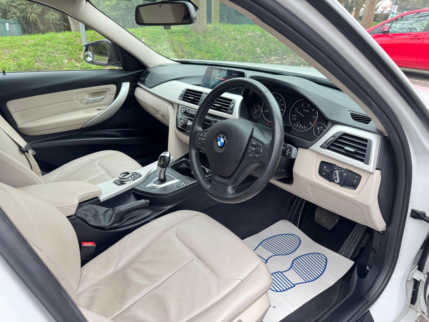 Used BMW 3 Series for sale - 77824805: Photo 2