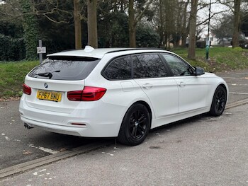Used BMW 3 Series 2017 for sale - 77824805: Photo