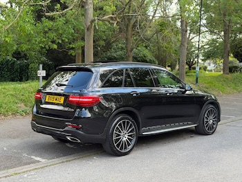 Used Mercedes-Benz GLC 2019 for sale - 78573420: Photo