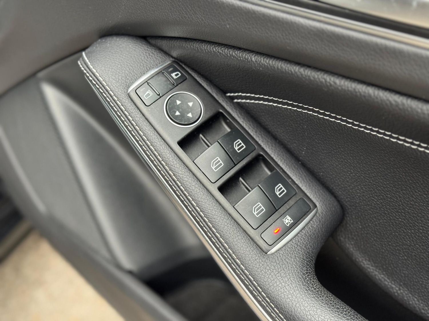 Used Mercedes-Benz A-Class 2016 for sale - 78185351: Photo 25