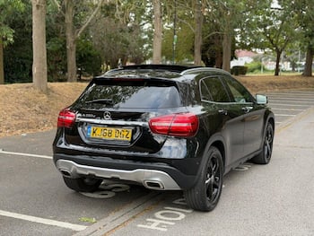 Used Mercedes-Benz GLA 2019 for sale - 79780720: Photo