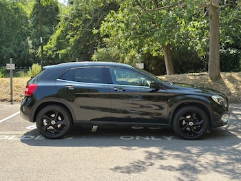 Used Mercedes-Benz GLA 2018 for sale - 79256021: Photo