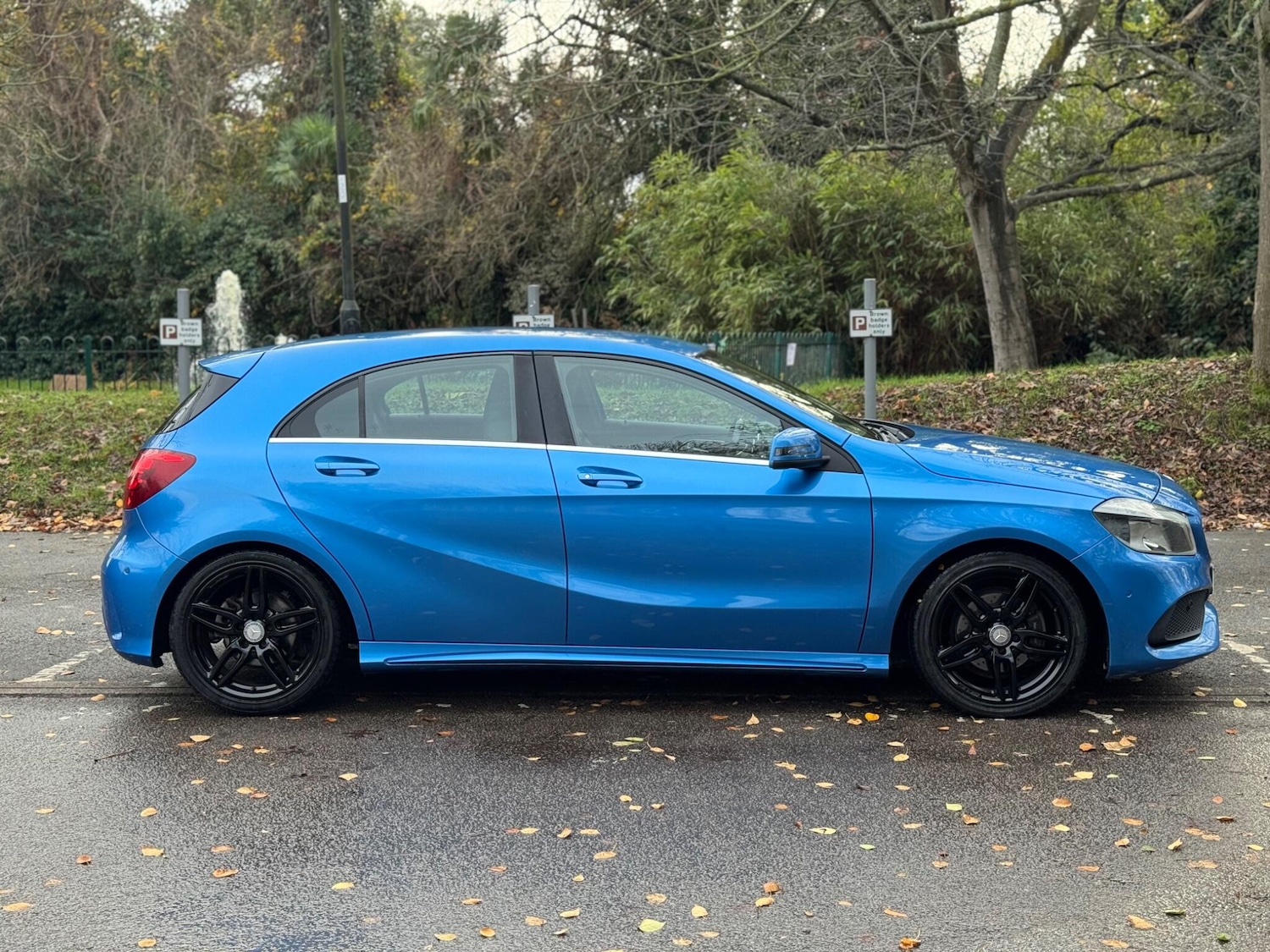 Used Mercedes-Benz A-Class 2016 for sale - 76633518: Photo 2