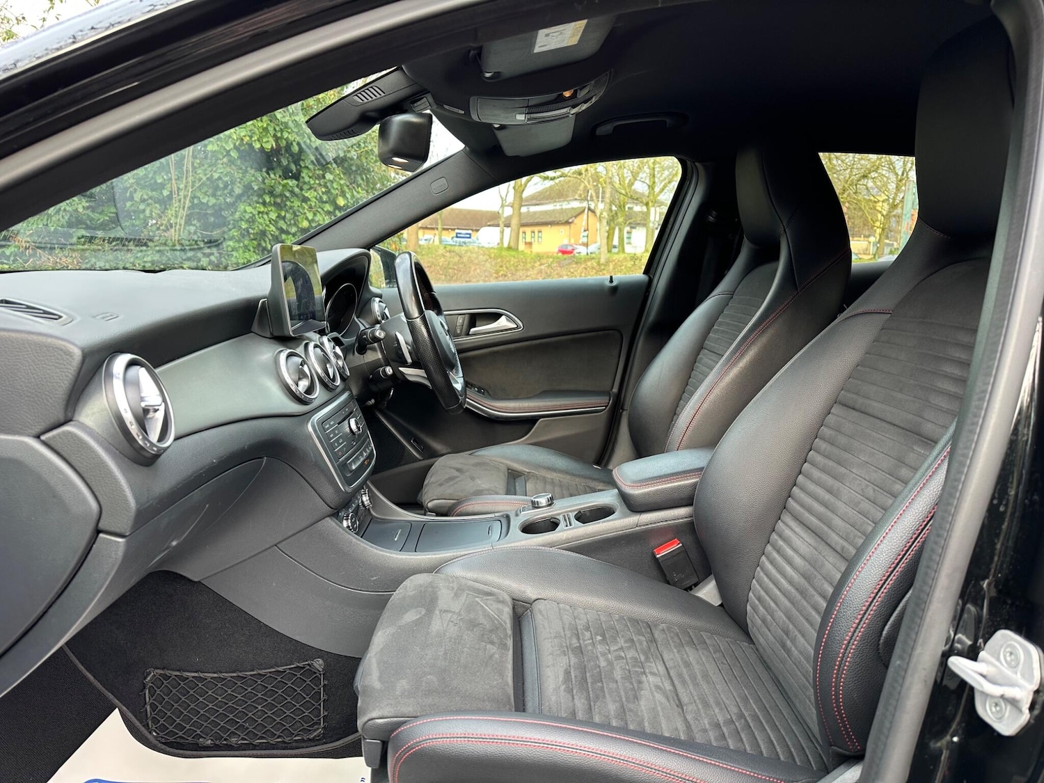 Used Mercedes-Benz GLA 2017 for sale - 77425519: Photo 16