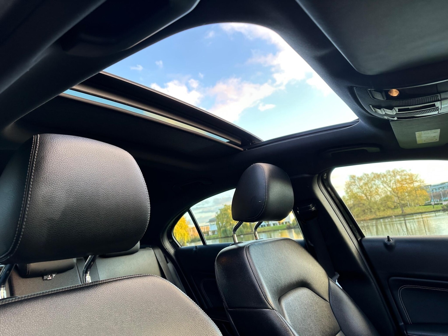 Used Mercedes-Benz A-Class for sale - 77468014: Photo 2