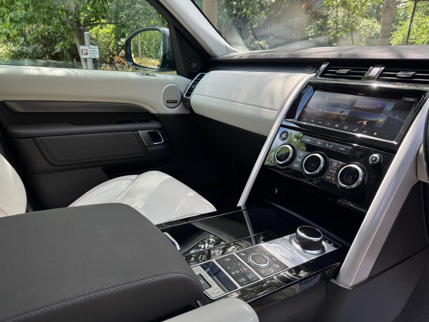 Used Land Rover Discovery 2017 for sale - 77824700: Photo 18