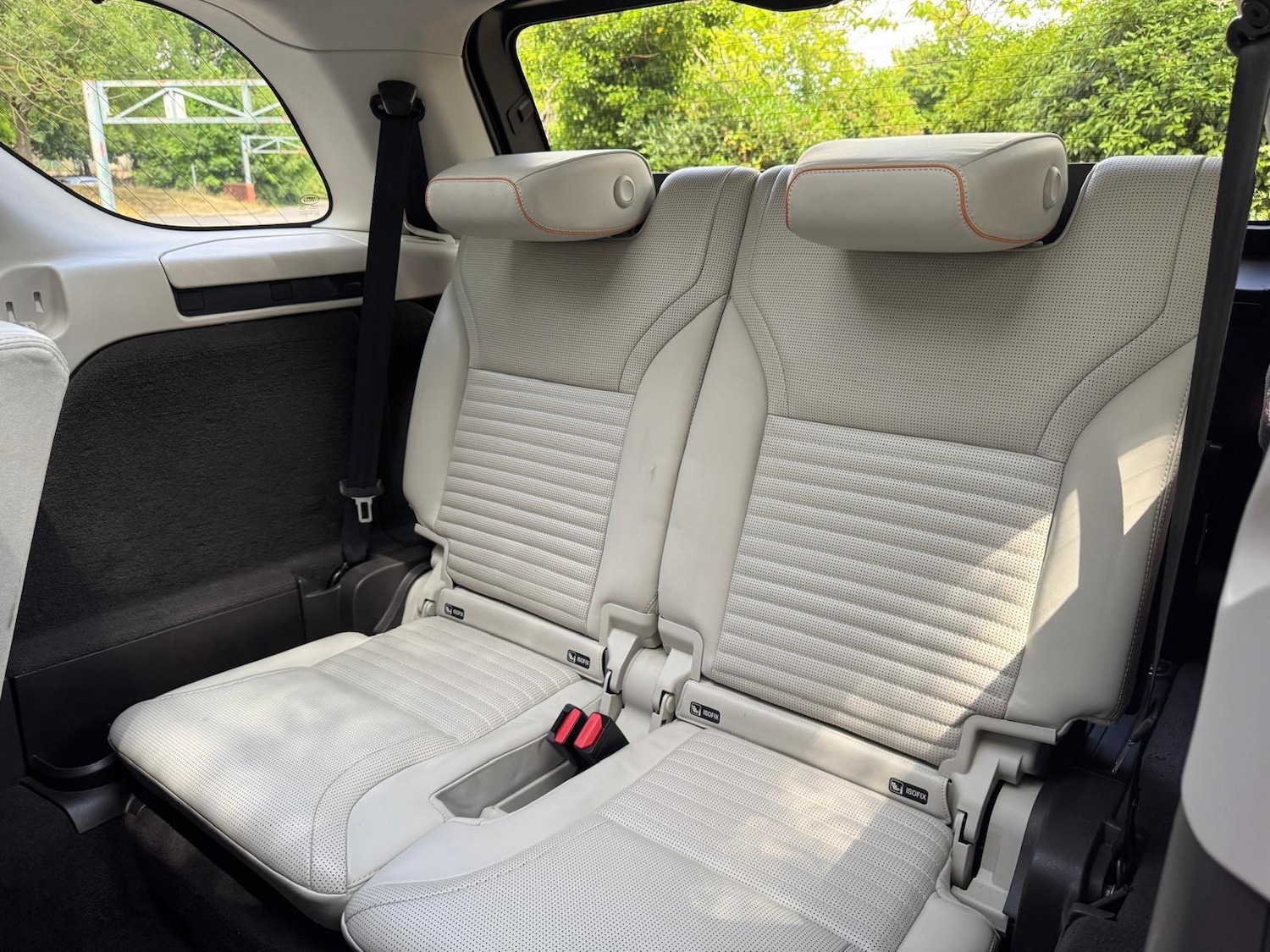 Used Land Rover Discovery 2017 for sale - 77824700: Photo 28