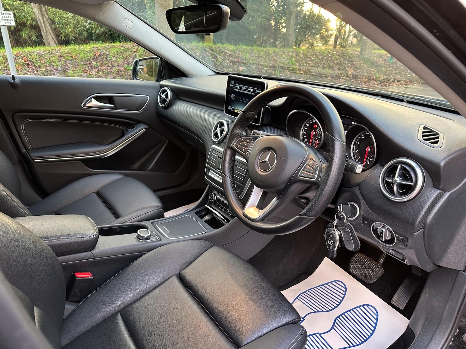 Used Mercedes-Benz A-Class 2016 for sale - 76823528: Photo 2