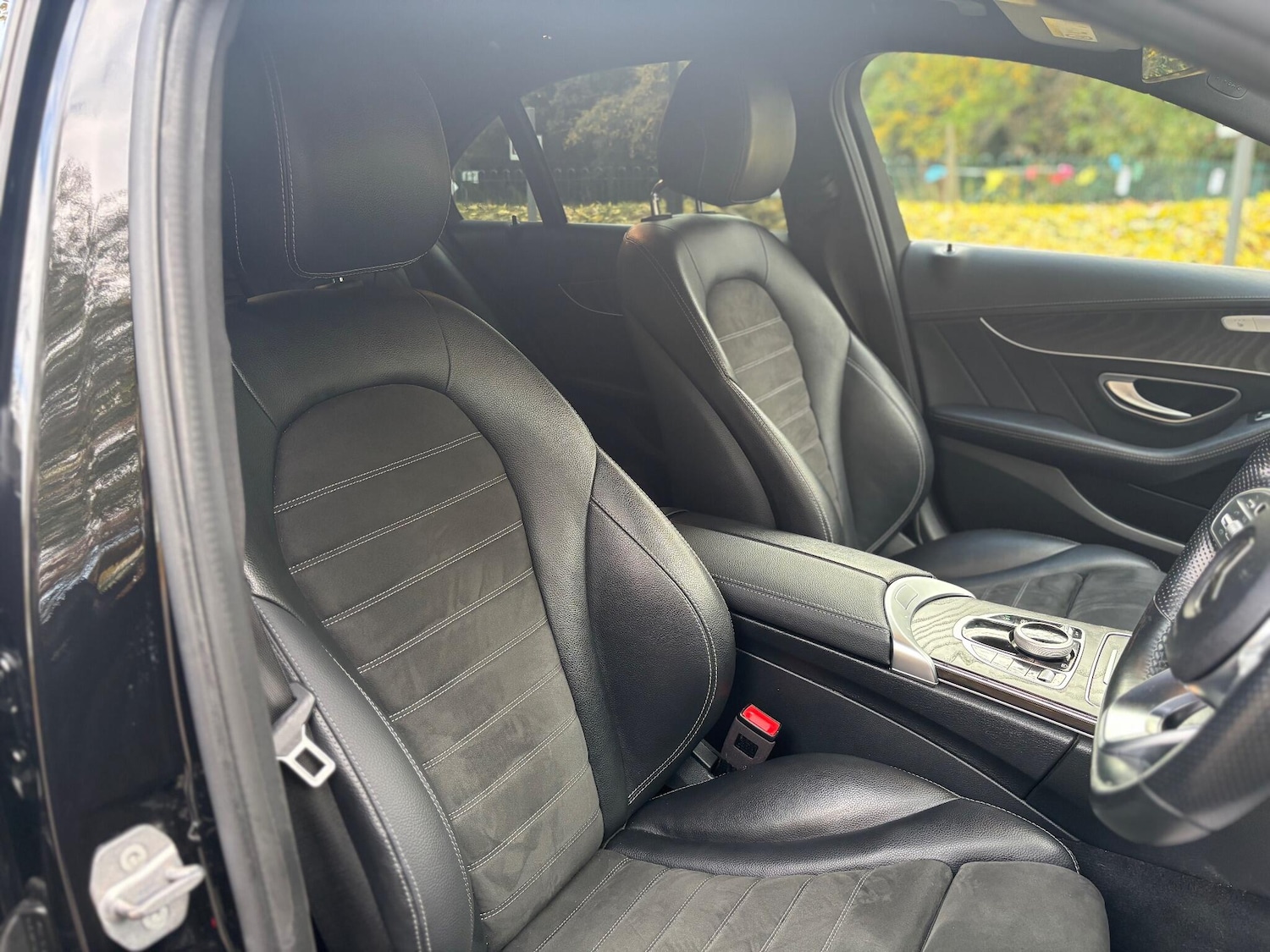 Used Mercedes-Benz C Class 2018 for sale - 76377702: Photo 12