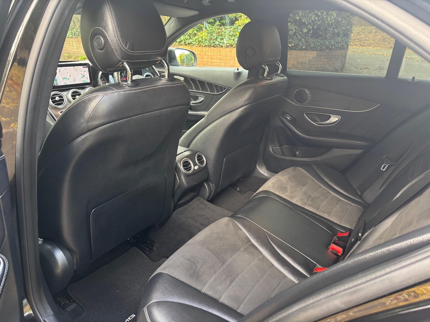 Used Mercedes-Benz C Class 2018 for sale - 76377702: Photo 16