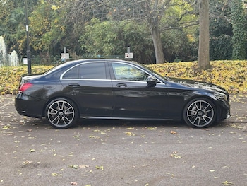 Used Mercedes-Benz C Class 2018 for sale - 76377702: Photo