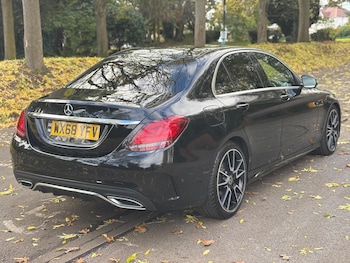 Used Mercedes-Benz C Class 2018 for sale - 76377702: Photo