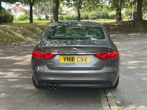 Used Jaguar XF 2018 for sale - 75520767: Photo 5