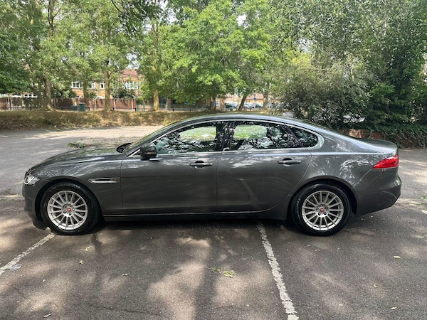 Used Jaguar XF 2018 for sale - 75520767: Photo 7