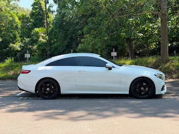 Used Mercedes-Benz E Class 2018 for sale - 79188751: Photo