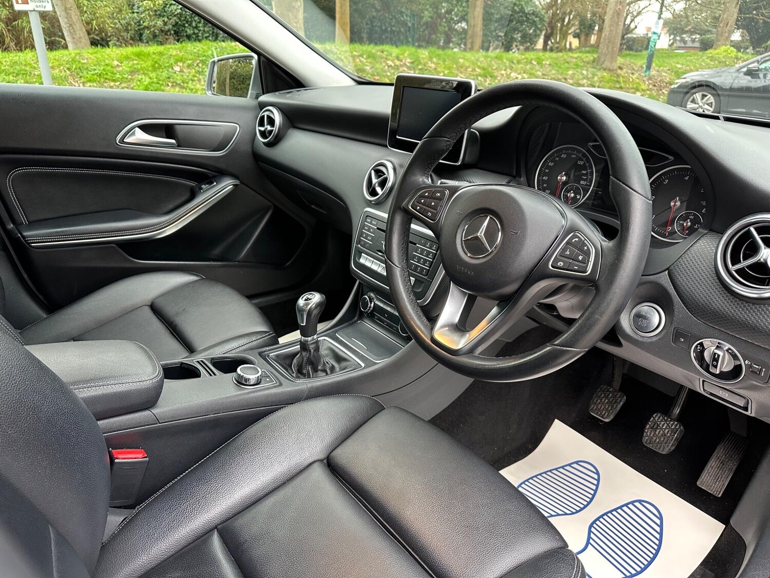 Used Mercedes-Benz A-Class 2017 for sale - 77908796: Photo 11