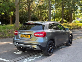 Used Mercedes-Benz GLA 2018 for sale - 78898336: Photo