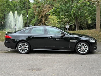 Used Jaguar XF 2017 for sale - 75478421: Photo