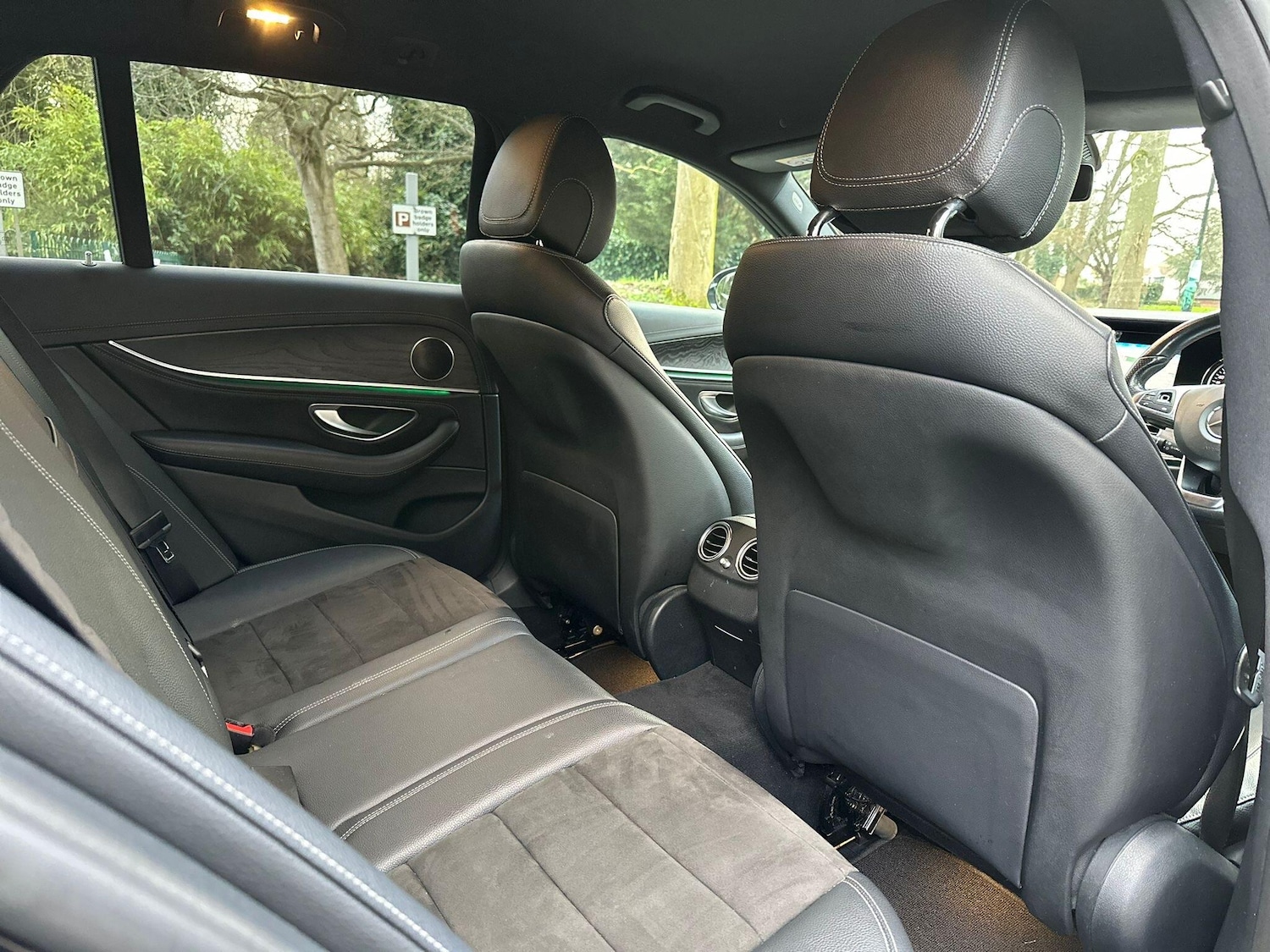 Used Mercedes-Benz E Class for sale - 77425023: Photo 16