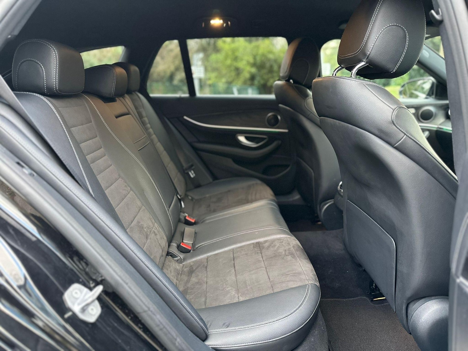 Used Mercedes-Benz E Class for sale - 77425023: Photo 17