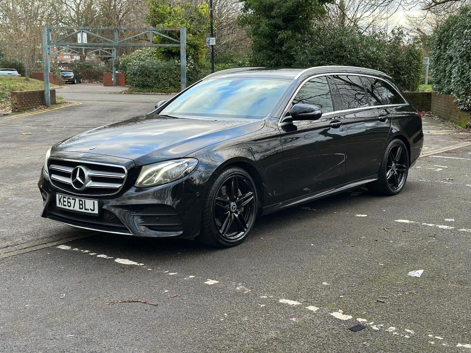 Used Mercedes-Benz E Class for sale - 77425023: Photo 8