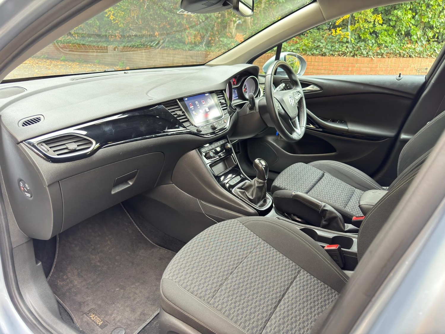 Used Vauxhall Astra 2019 for sale - 76337777: Photo 15