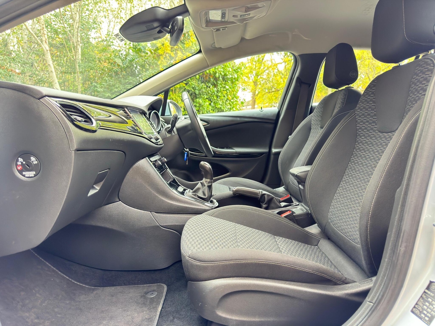 Used Vauxhall Astra 2019 for sale - 76337777: Photo 16