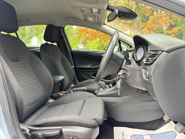 Used Vauxhall Astra 2019 for sale - 76337777: Photo 18