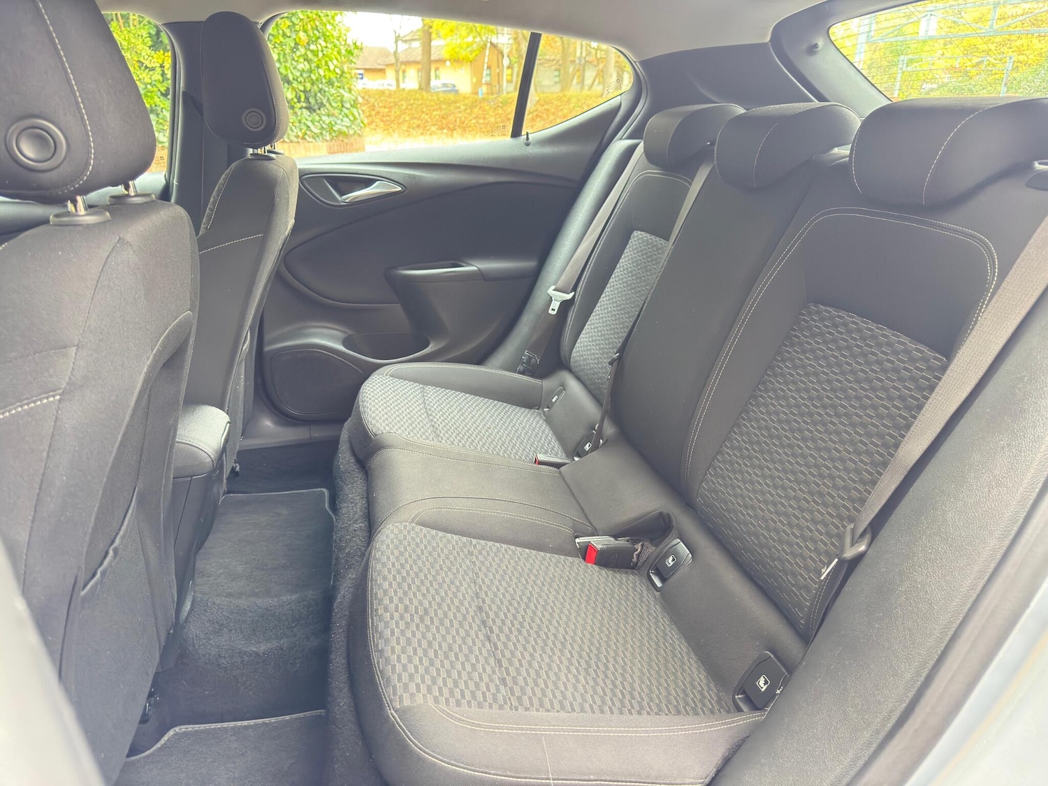 Used Vauxhall Astra 2019 for sale - 76337777: Photo 23