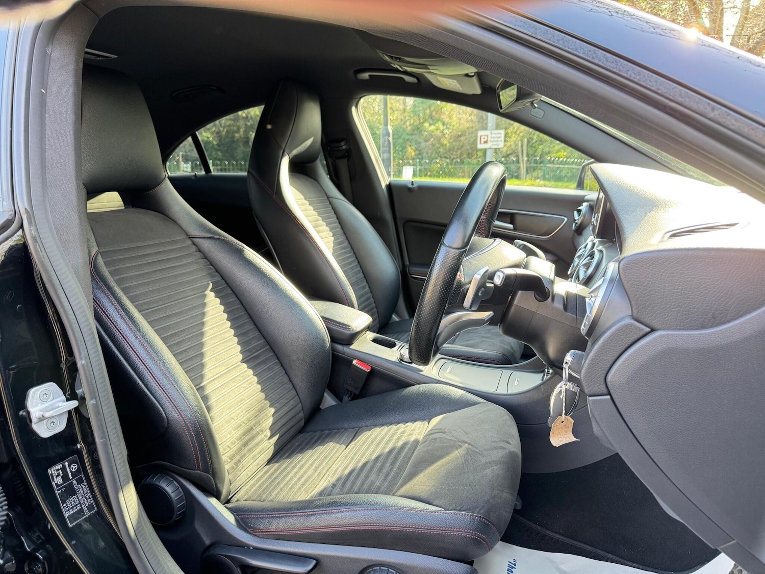 Used Mercedes-Benz CLA 2015 for sale - 77684402: Photo 10