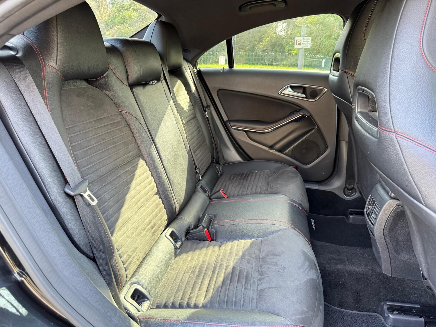 Used Mercedes-Benz CLA 2015 for sale - 77684402: Photo 25