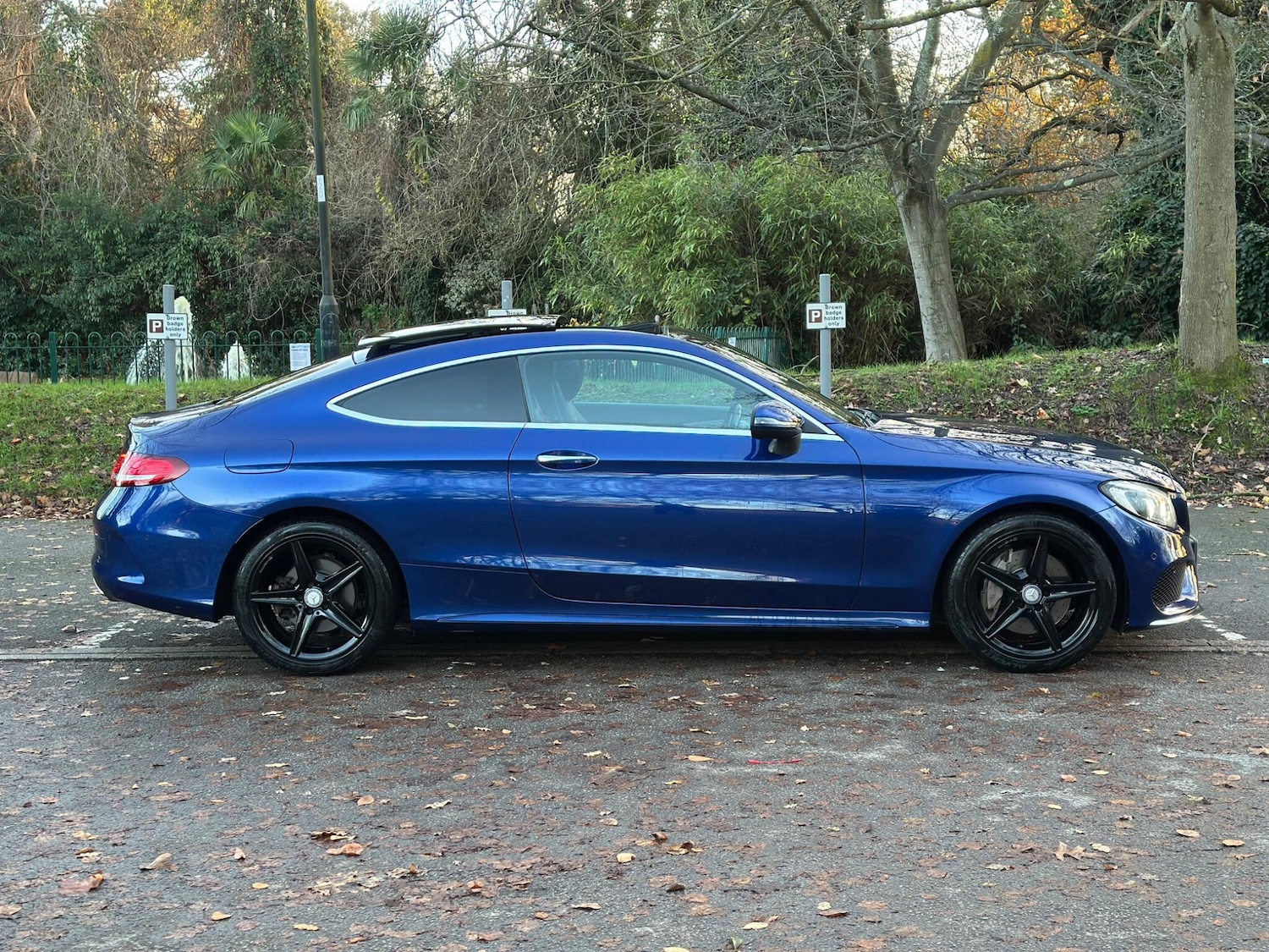 Used Mercedes-Benz C Class 2016 for sale - 76899193: Photo 3