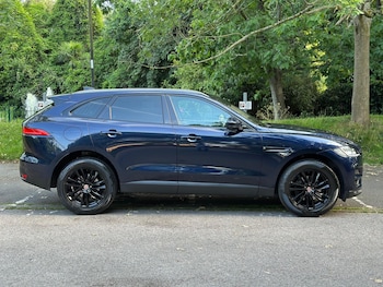 Used Jaguar F-Pace 2019 for sale - 75401765: Photo