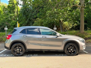 Used Mercedes-Benz GLA 2018 for sale - 78854765: Photo