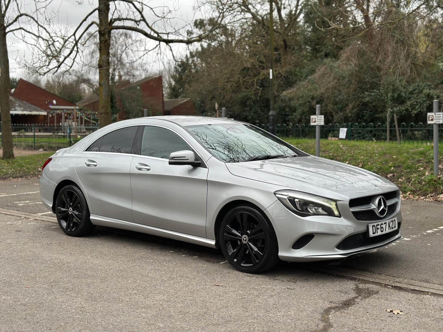 Used Mercedes-Benz CLA 2017 for sale - 77683301: Photo 1