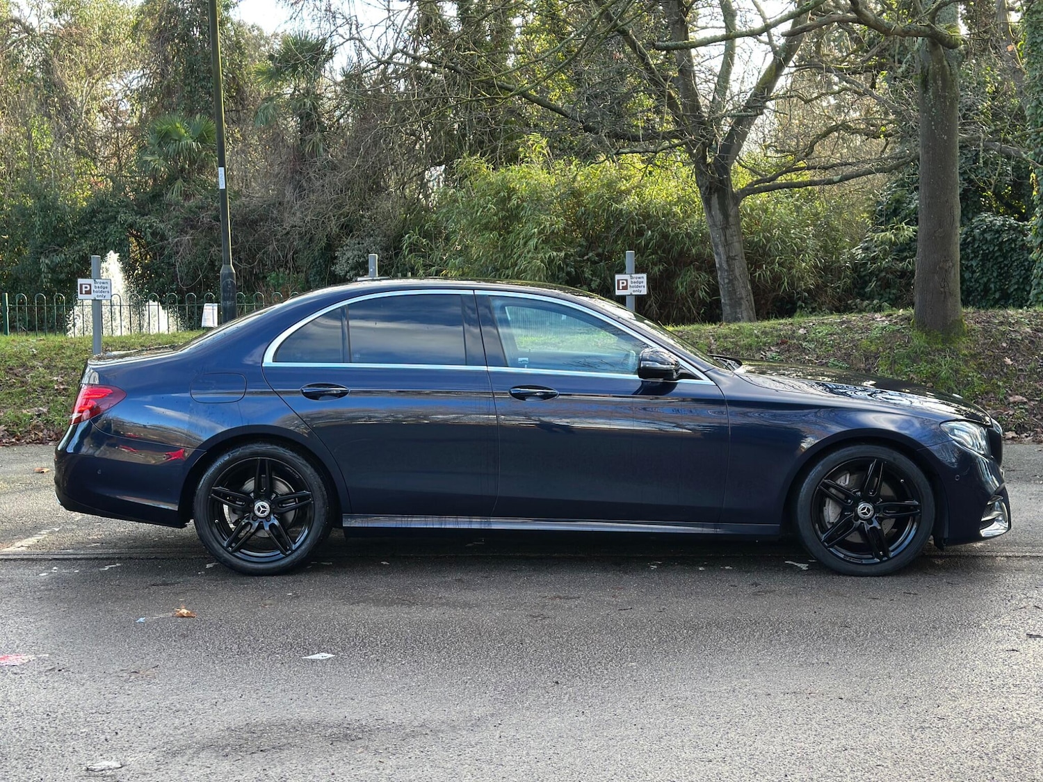 Used Mercedes-Benz E Class 2017 for sale - 77238203: Photo 2
