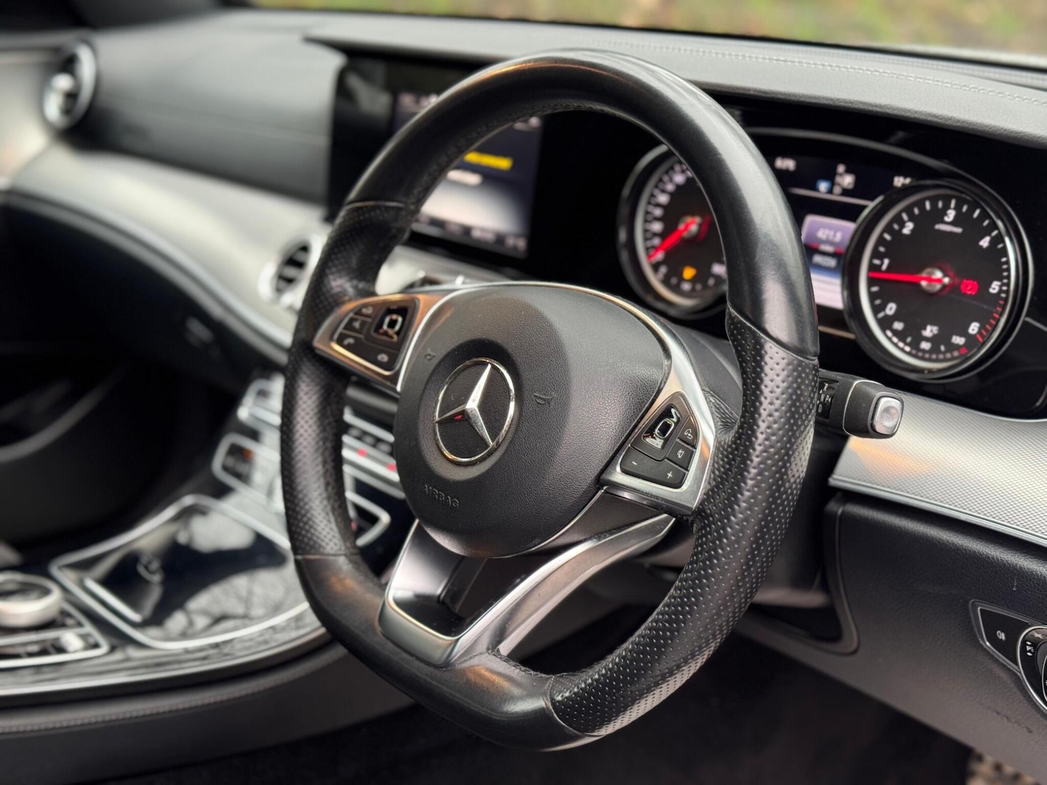 Used Mercedes-Benz E Class 2017 for sale - 77425032: Photo 10