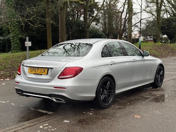 Used Mercedes-Benz E Class 2017 for sale - 77425032: Photo